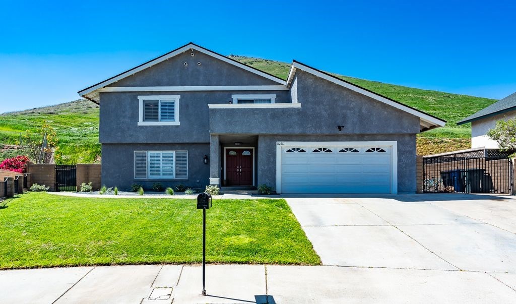11228 Yearling Street Riverside, CA 92505 - Photo 1 of 1 Wonderful sized FRONT YARD!