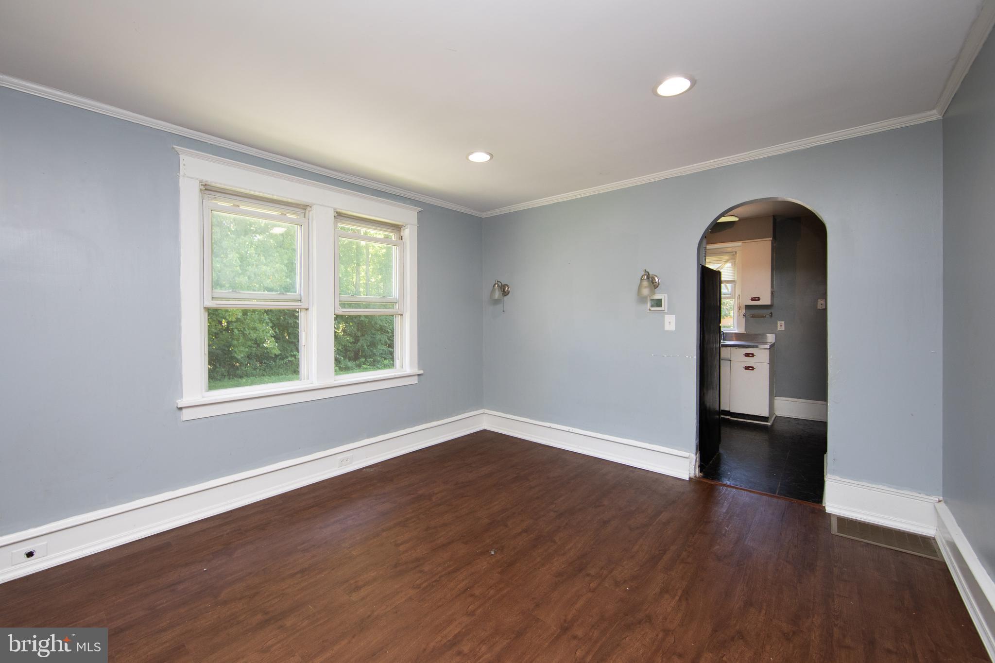 47 Spring Garden Street Lindenwold, NJ 08021 - Photo 8 of 26