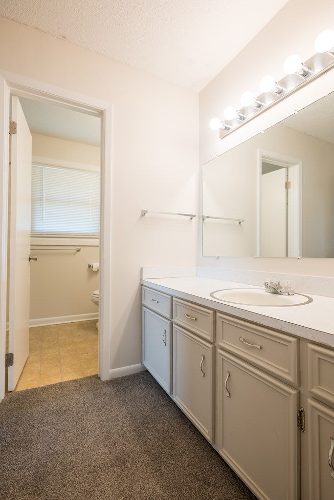 2909 Tara Road Valdosta, GA 31605 - Photo 23 of 38 Gallery Image 23