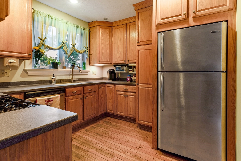 23 Venus Road Braintree, MA 02184 - Photo 15 of 21 Gallery Image 15