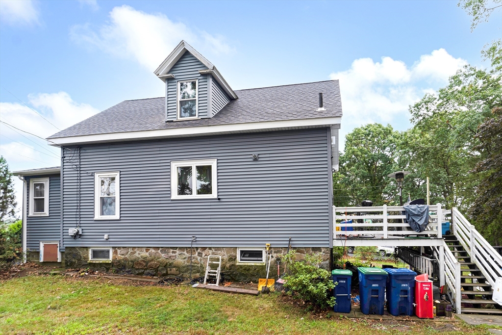 23 Venus Road Braintree, MA 02184 - Photo 6 of 21 Gallery Image 6