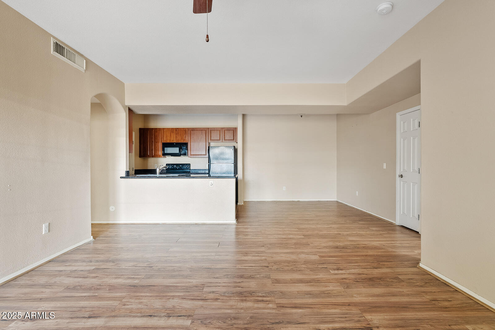 10136 East Southern Avenue, Unit 1052 Mesa, AZ 85209 - Photo 3 of 32 Living Area 2