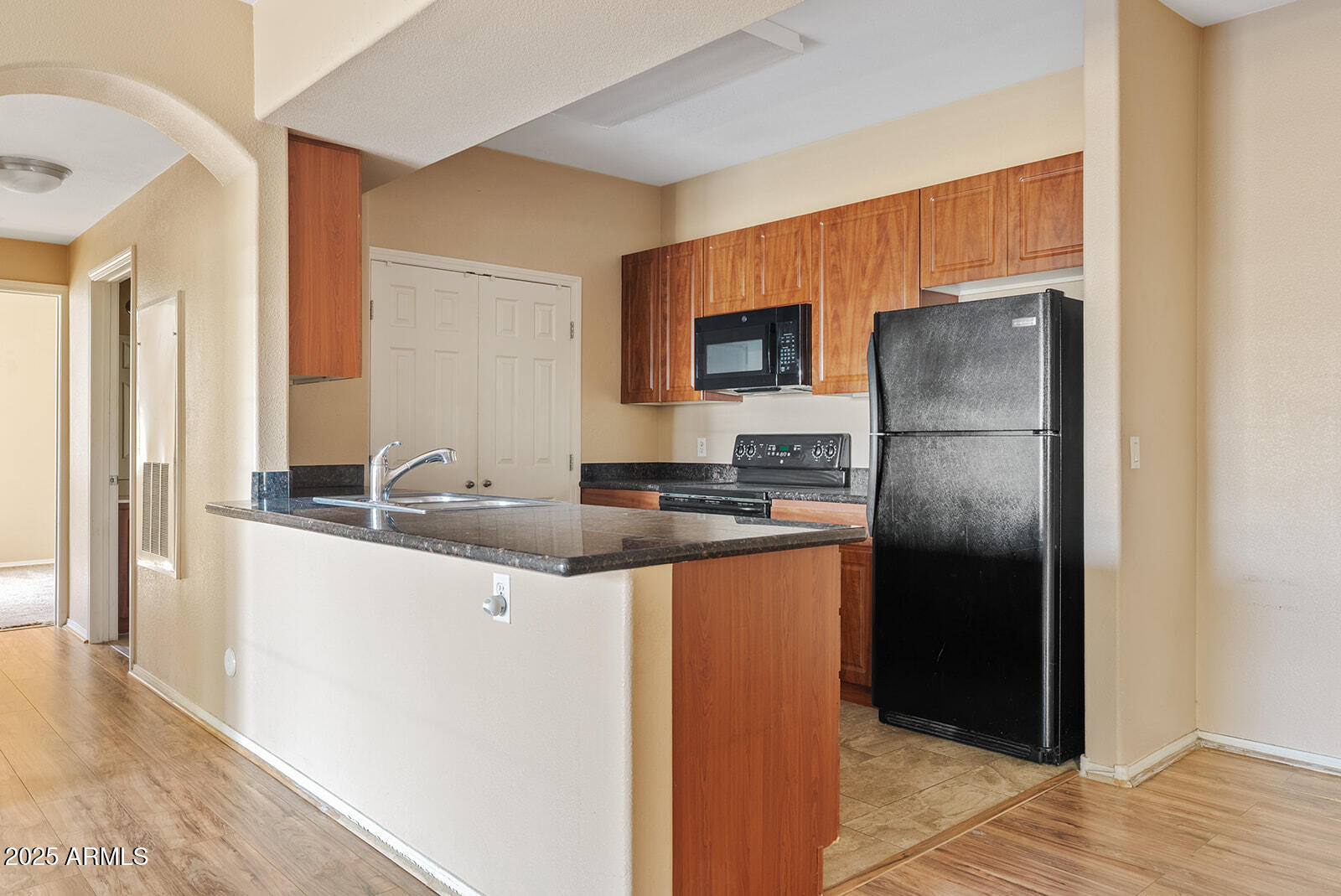 10136 East Southern Avenue, Unit 1052 Mesa, AZ 85209 - Photo 7 of 32 Kitchen 1