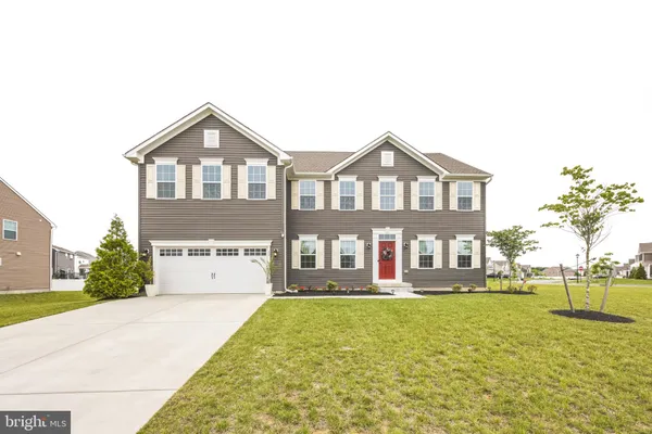 $699,900 | 82 Kingsberry Lane, Woodstown, NJ 08098