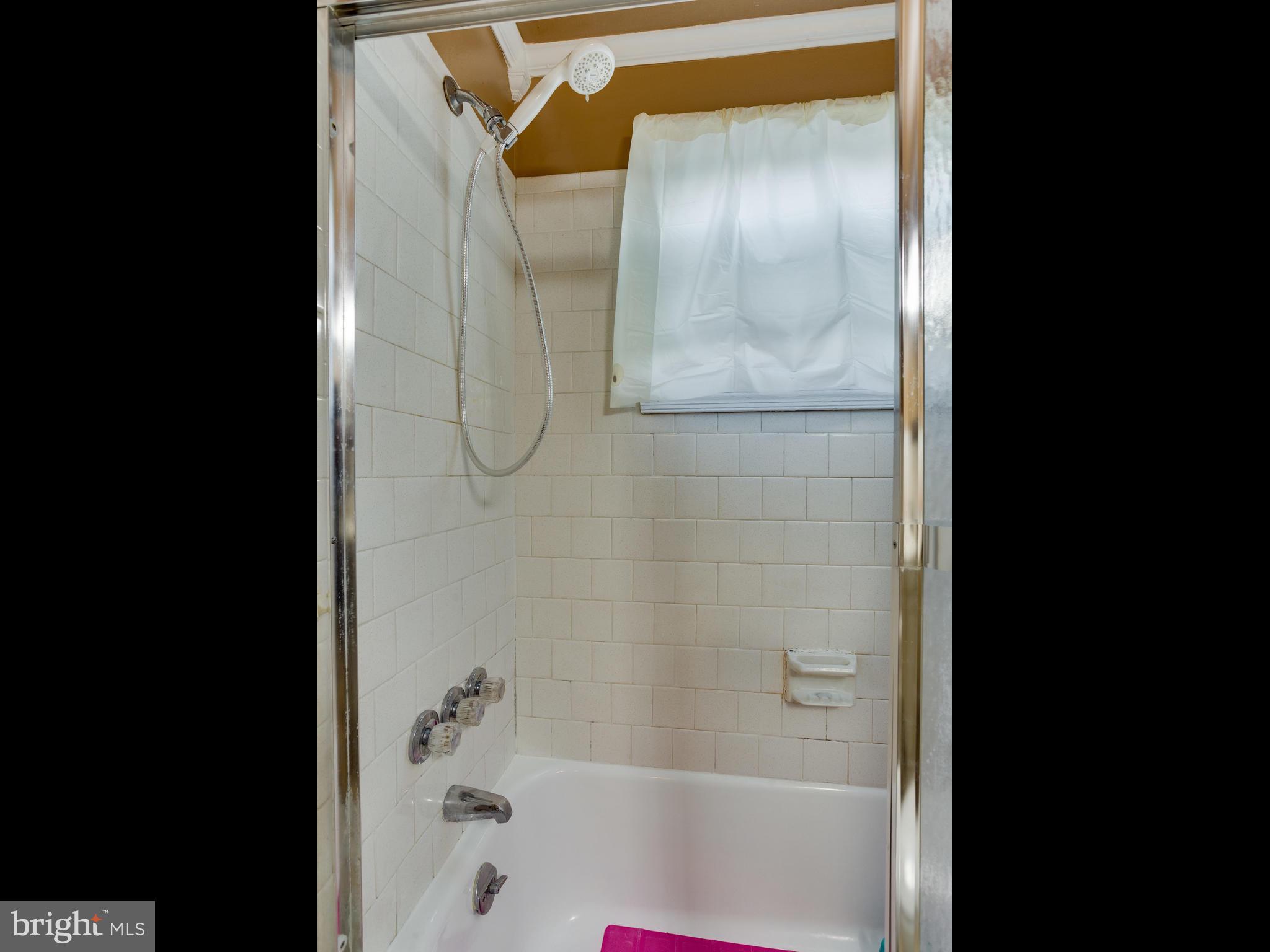 1535 Barrett Road Baltimore, MD 21207 - Photo 45 of 56 Gallery Image 45