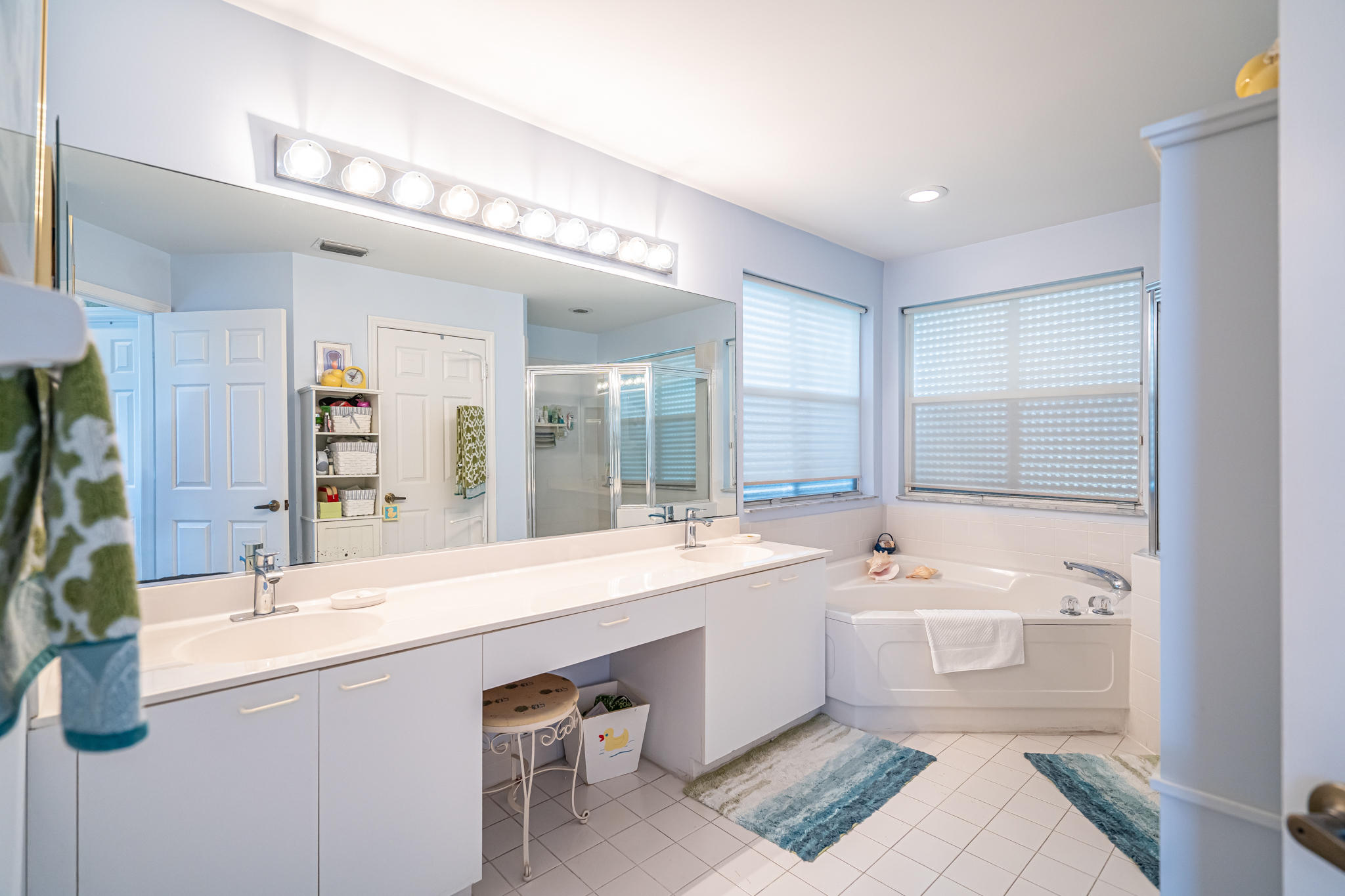 1665 Southwest 2nd Avenue Boca Raton, FL 33432 - Photo 17 of 31 master bath