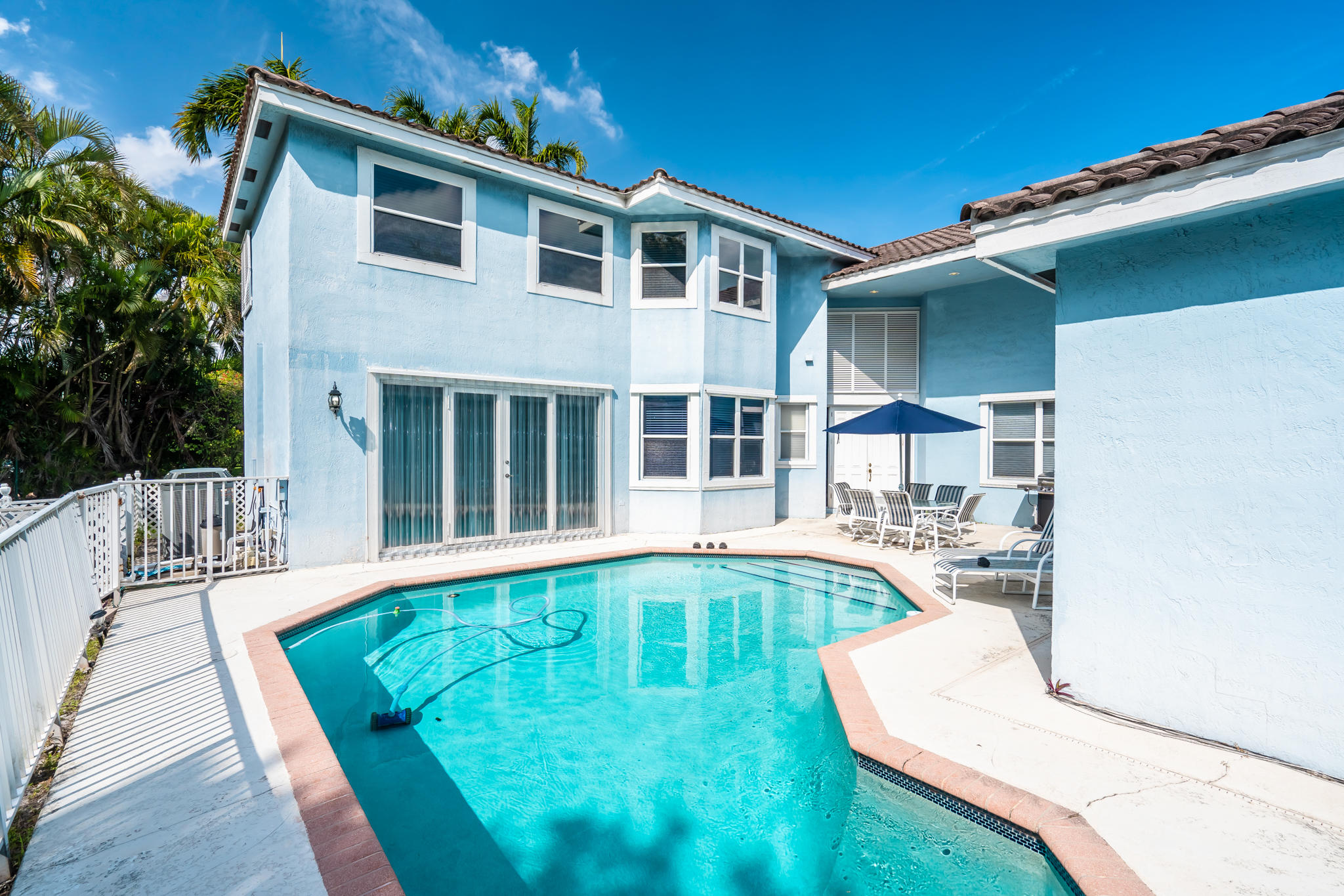 1665 Southwest 2nd Avenue Boca Raton, FL 33432 - Photo 26 of 31 pool