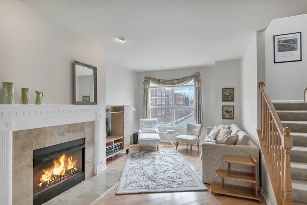 $429,900 | 320 West Wood Street, Palatine, IL 60067