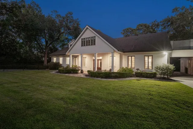 $2,998,000 | 302 South America Street, Covington, LA 70433