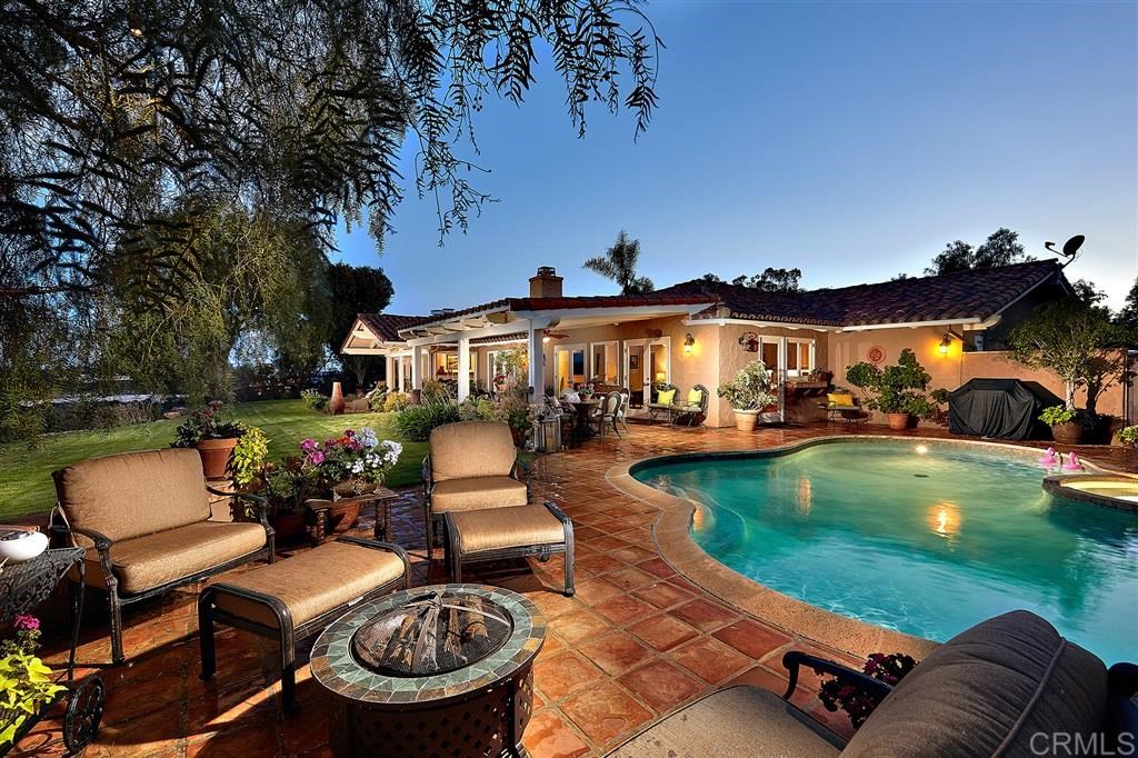 16759 Zumaque Street Rancho Santa Fe, CA 92067 - Photo 2 of 23 Gallery Image 2