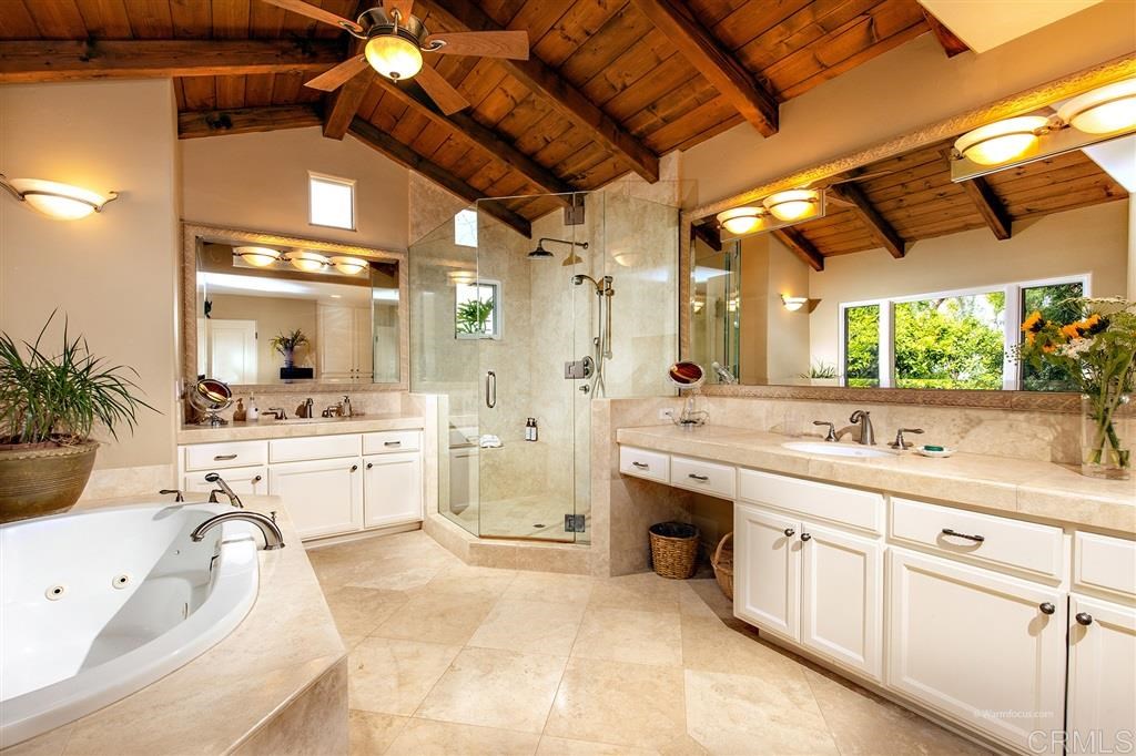 16759 Zumaque Street Rancho Santa Fe, CA 92067 - Photo 12 of 23 Gallery Image 12