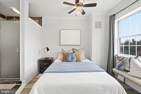 $680,000 | 216 Ascot Place Northeast, Washington, DC 20002