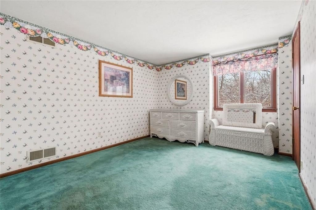 21 West Hillcrest Road Eighty Four, PA 15330 - Photo 37 of 48 This bedroom is ready for your decor!