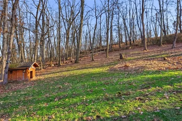 $1,347,000 | 21 West Hillcrest Road, Eighty Four, PA 15330