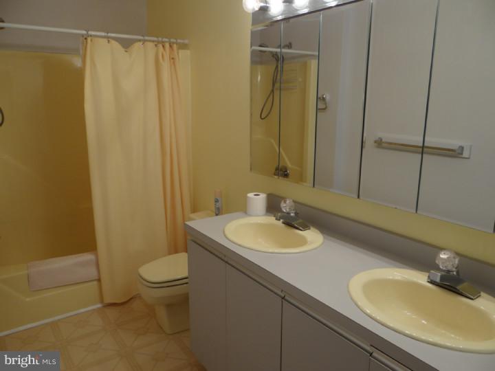 1140 Ridge Road Langhorne, PA 19053 - Photo 10 of 24 Gallery Image 10