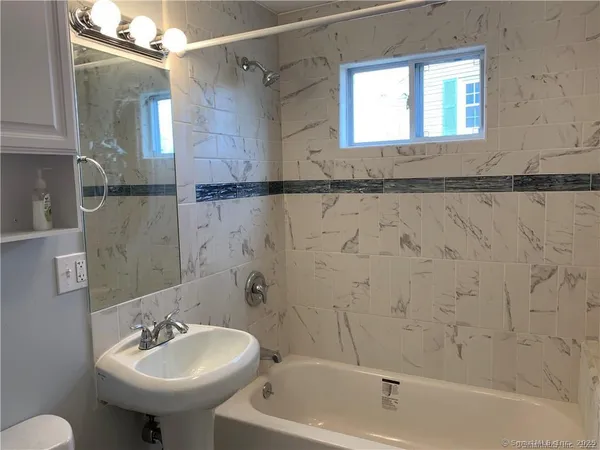 $3,100 | 89 Cortland Circle, West Hartford, CT 06110