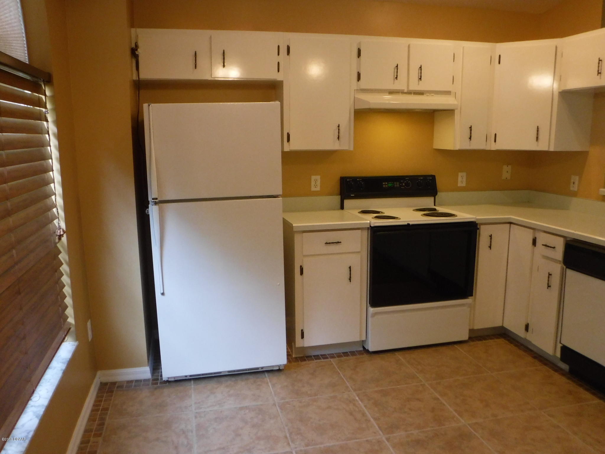 3643 Old Hammock Road Port Orange, FL 32129 - Photo 6 of 22 Tiled Floor