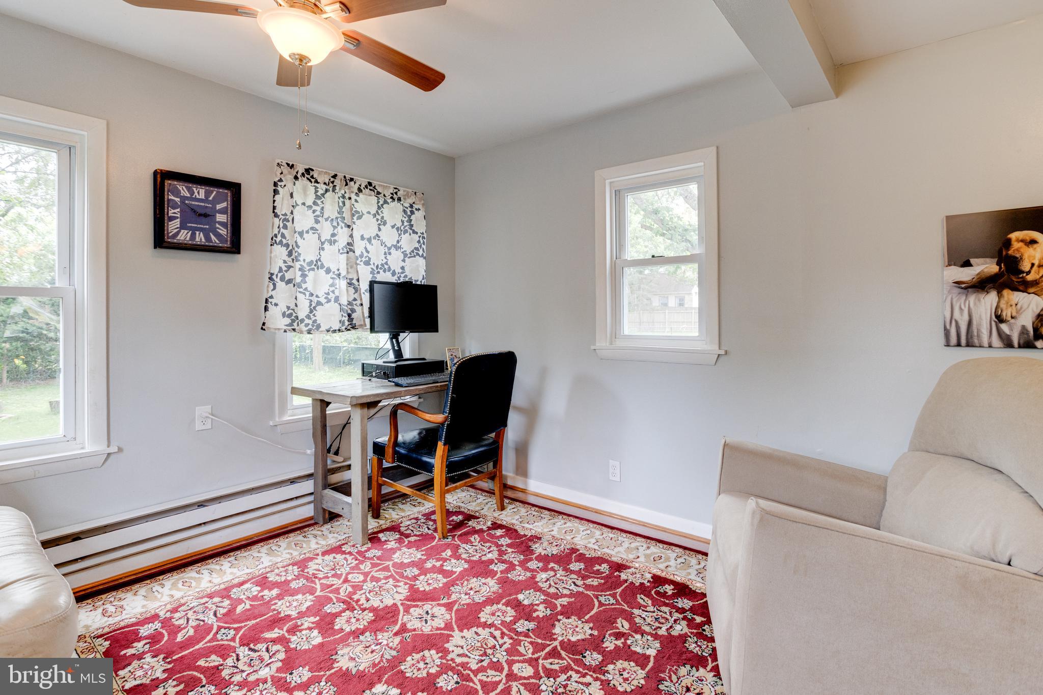 629 St Dunstans Road Baltimore, MD 21212 - Photo 22 of 46 Entry level Bedroom or Home Office!