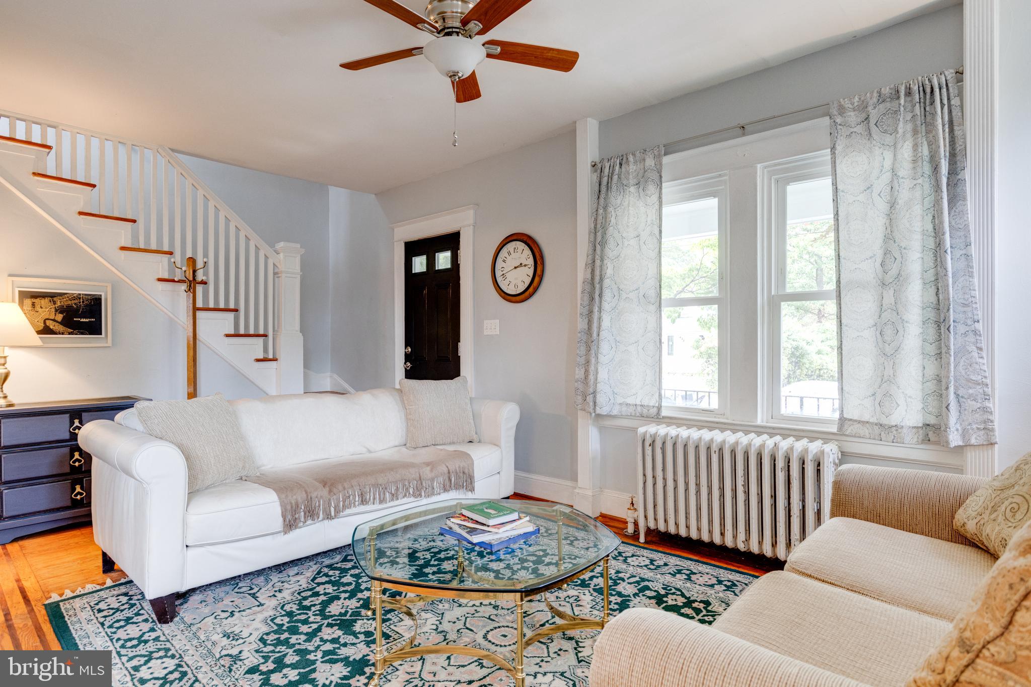 629 St Dunstans Road Baltimore, MD 21212 - Photo 8 of 46 Living Room with gleaming hardwood floors