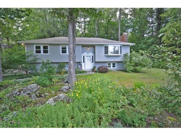 2 Woodridge Road Durham, NH 03824 - Photo 1 of 1