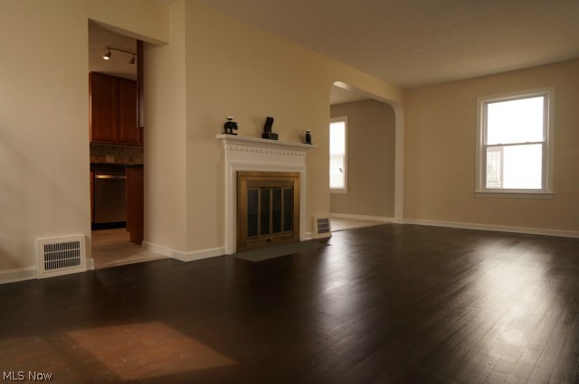 1150 Avondale Road Cleveland, OH 44121 - Photo 10 of 23