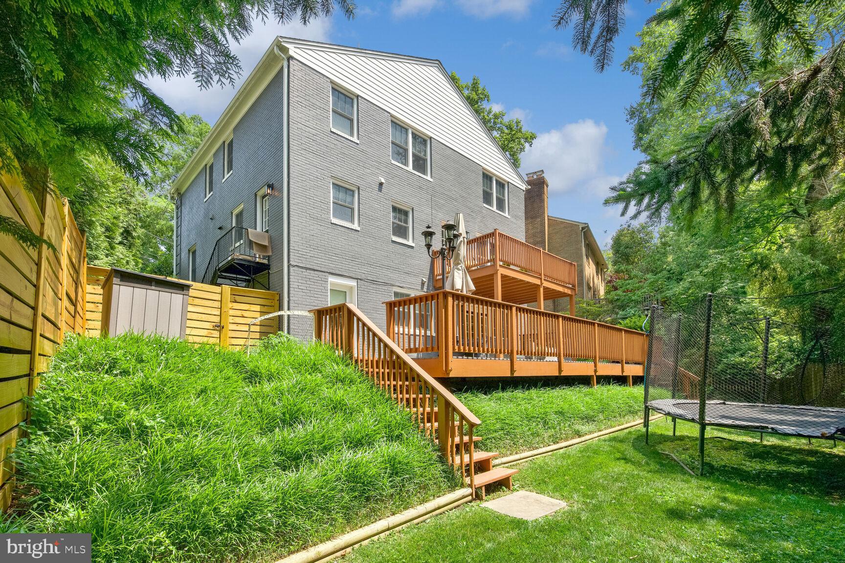 4208 Maple Terrace Chevy Chase, MD 20815 - Photo 26 of 27 Rear exposure