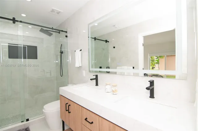 $4,300 | 4420 Dogwood Circle, Unit 4420, Weston, FL 33331