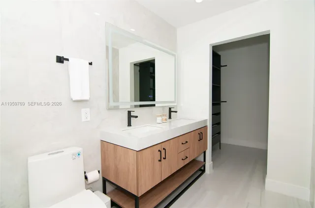 $4,300 | 4420 Dogwood Circle, Unit 4420, Weston, FL 33331