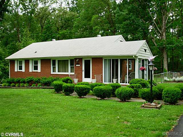 6206 La France Road Sandston, VA 23150 - Photo 2 of 12 Exterior Front
