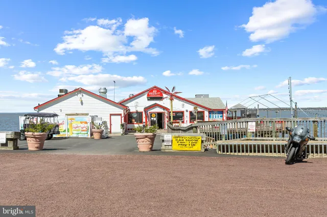 $2,095 | 6117 Riverview Drive, King George, VA 22485