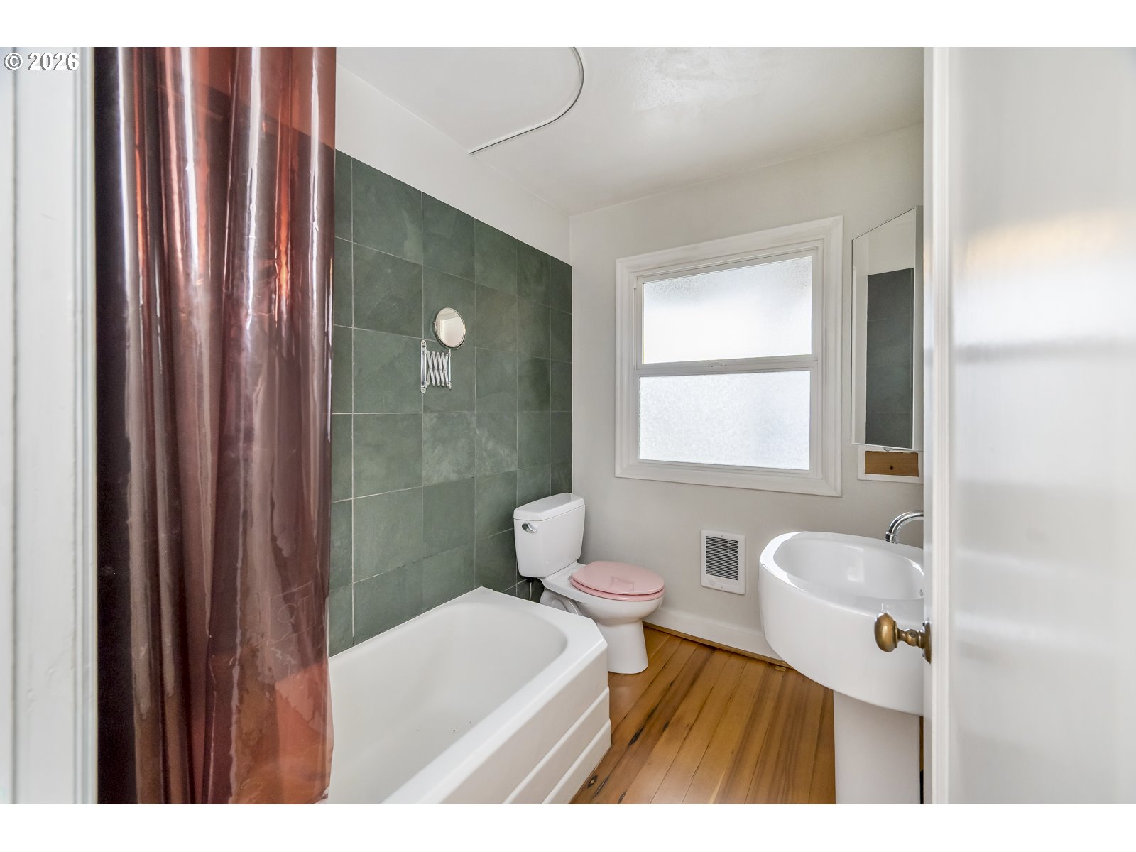 1011 Northeast Emerson Street Portland, OR 97211 - Photo 22 of 35