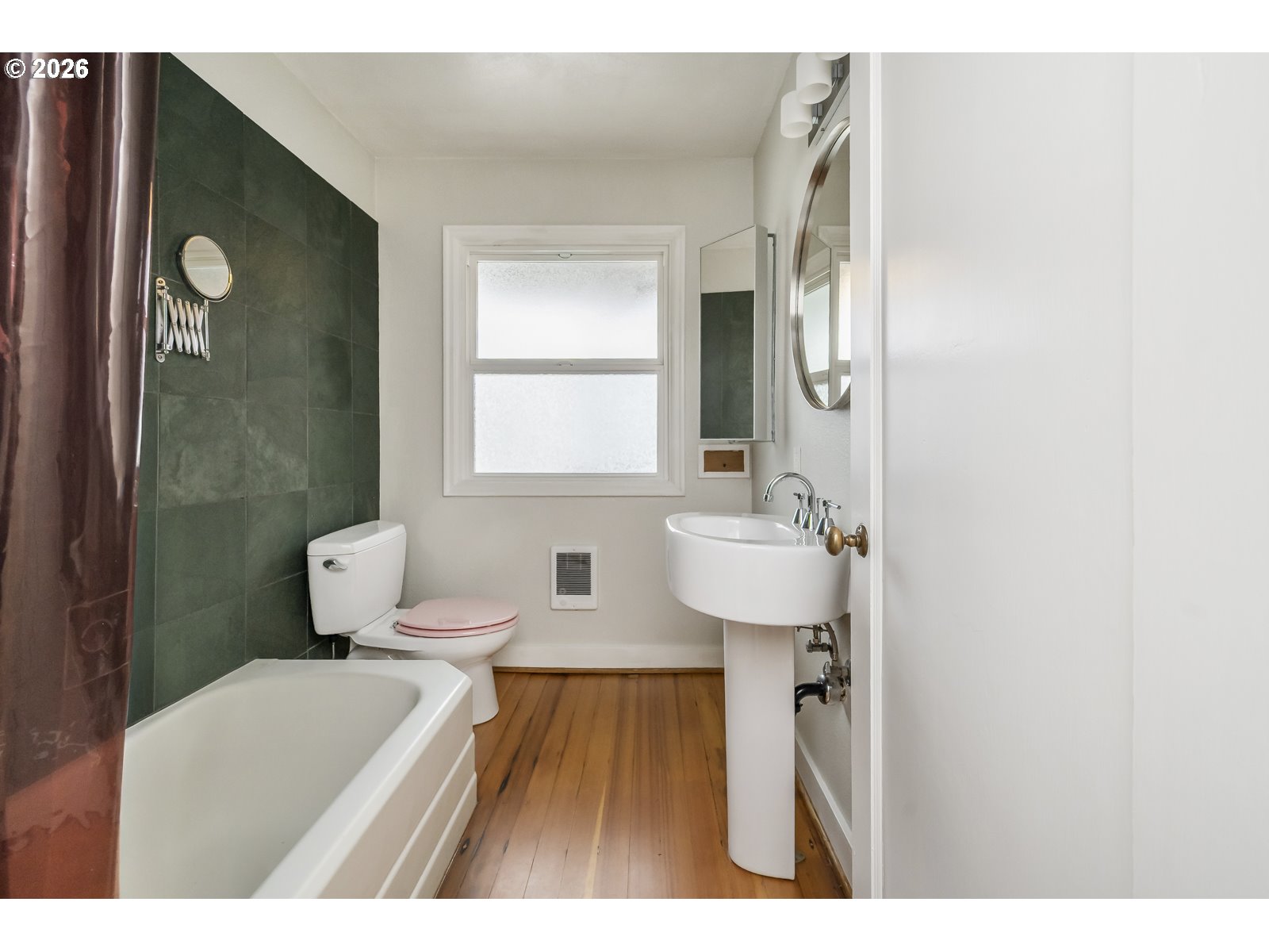 1011 Northeast Emerson Street Portland, OR 97211 - Photo 23 of 35