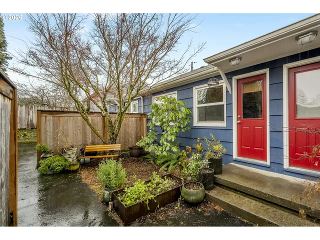 $299,000 | 1011 Northeast Emerson Street, Portland, OR 97211
