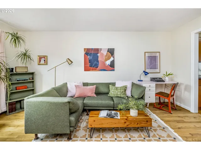 $299,000 | 1011 Northeast Emerson Street, Portland, OR 97211