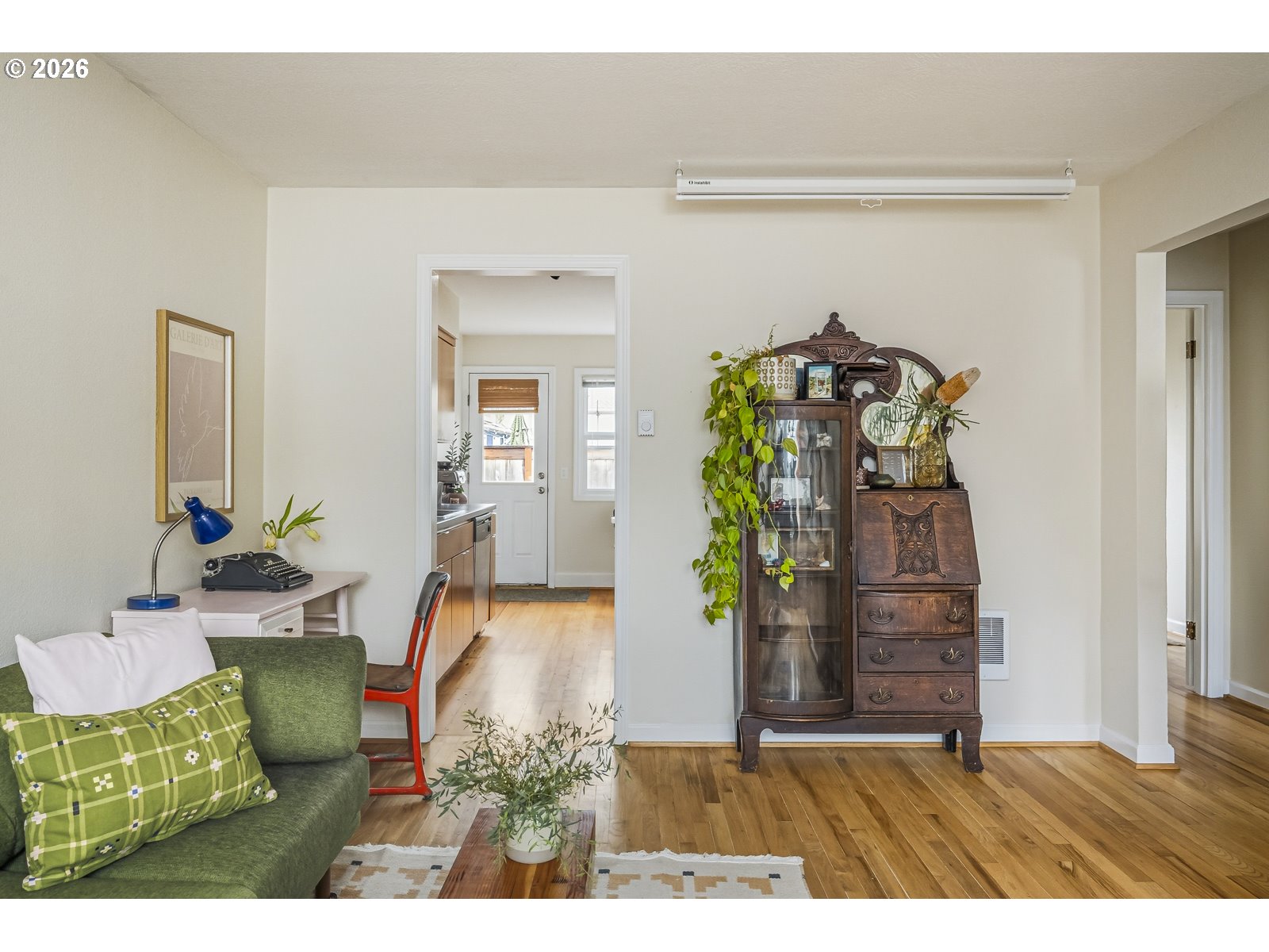 1011 Northeast Emerson Street Portland, OR 97211 - Photo 9 of 35