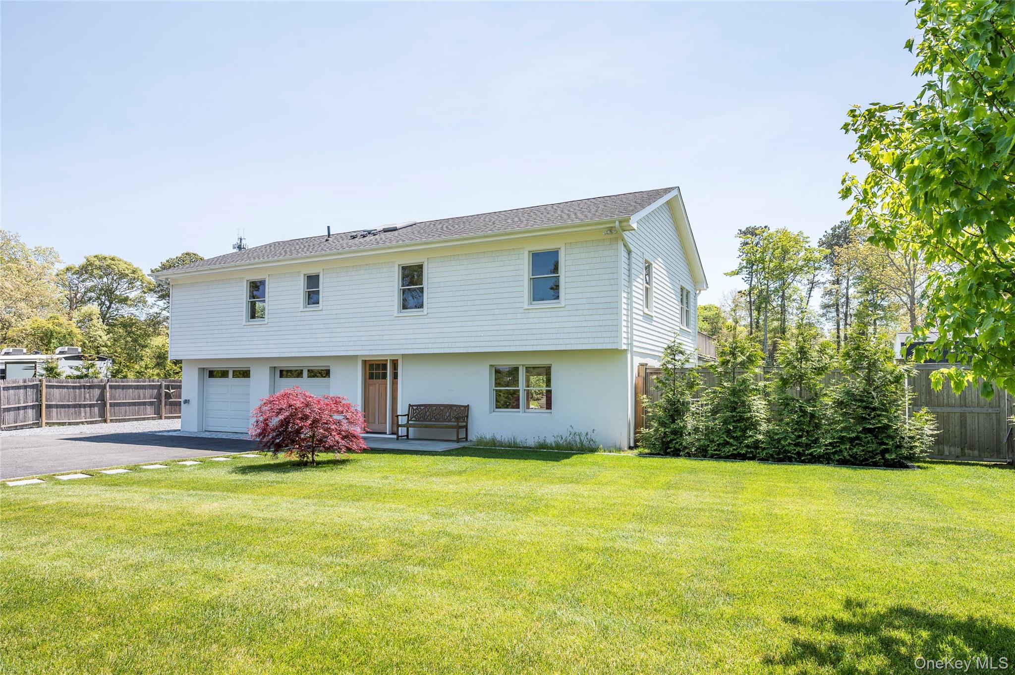 78 North Road, Unit B Hampton Bays, NY 11946 - Photo 17 of 19
