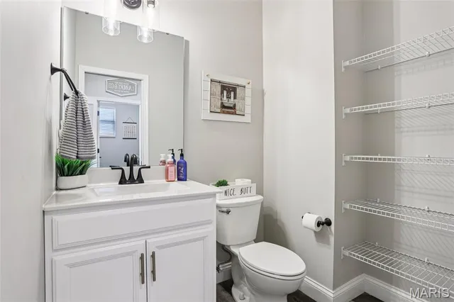 $488,000 | 8446 Herrick Park Drive, Troy, IL 62294