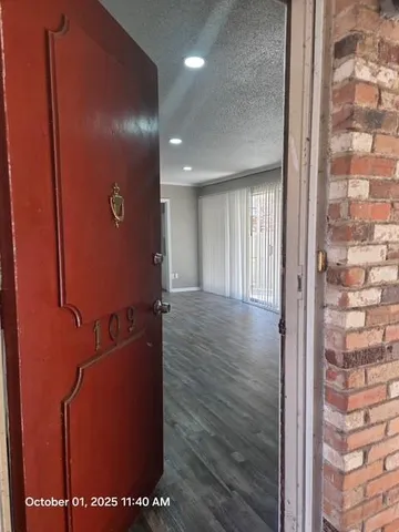 $2,200 | 7812 Royal Lane, Unit C, Dallas, TX 75230