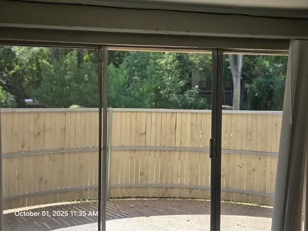 $2,200 | 7812 Royal Lane, Unit C, Dallas, TX 75230