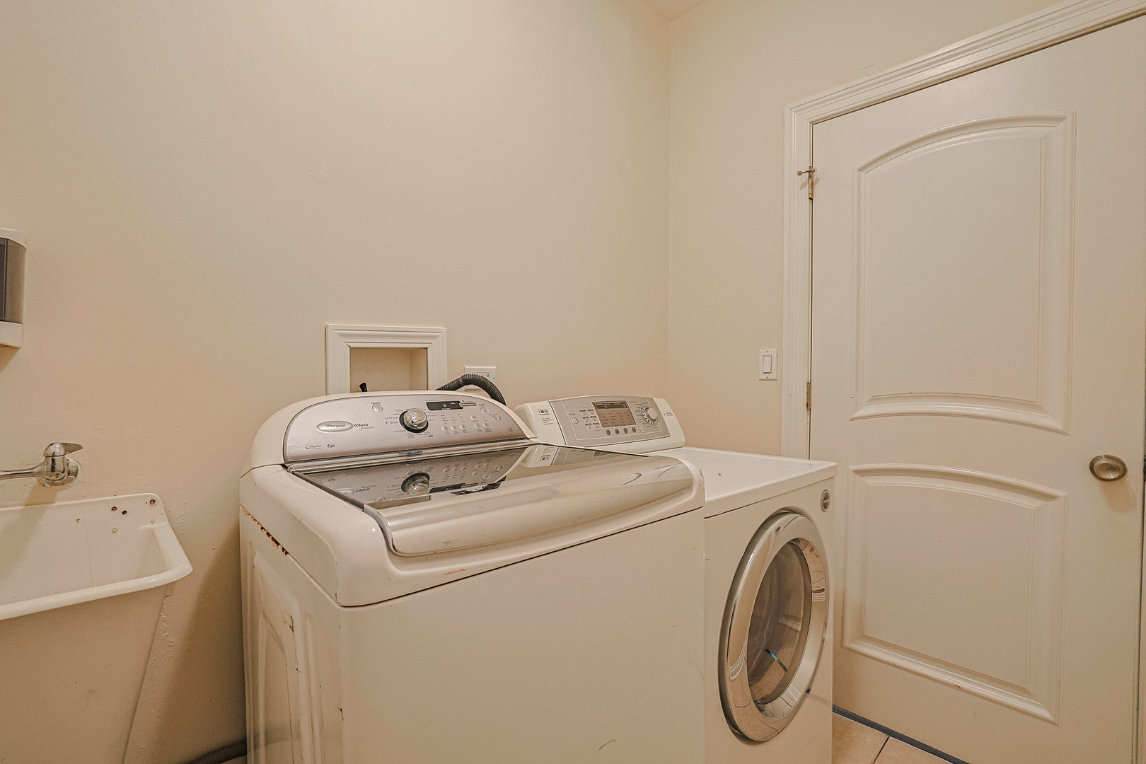 200 Ahmed Court Glendale Heights, IL 60139 - Photo 14 of 40