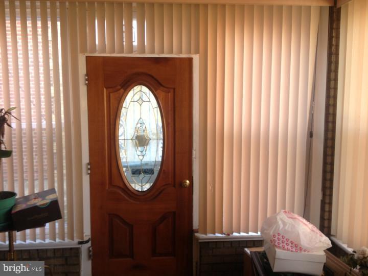 1116 East Rittenhouse Street Philadelphia, PA 19138 - Photo 4 of 25