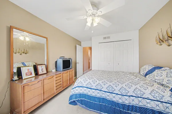 $320,000 | 2672 Ambassador Drive, Ypsilanti, MI 48198