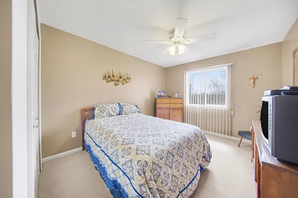 $320,000 | 2672 Ambassador Drive, Ypsilanti, MI 48198