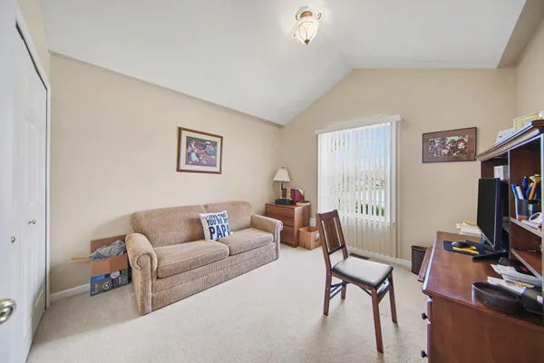 $320,000 | 2672 Ambassador Drive, Ypsilanti, MI 48198