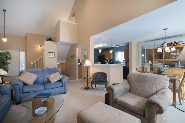 $320,000 | 2672 Ambassador Drive, Ypsilanti, MI 48198