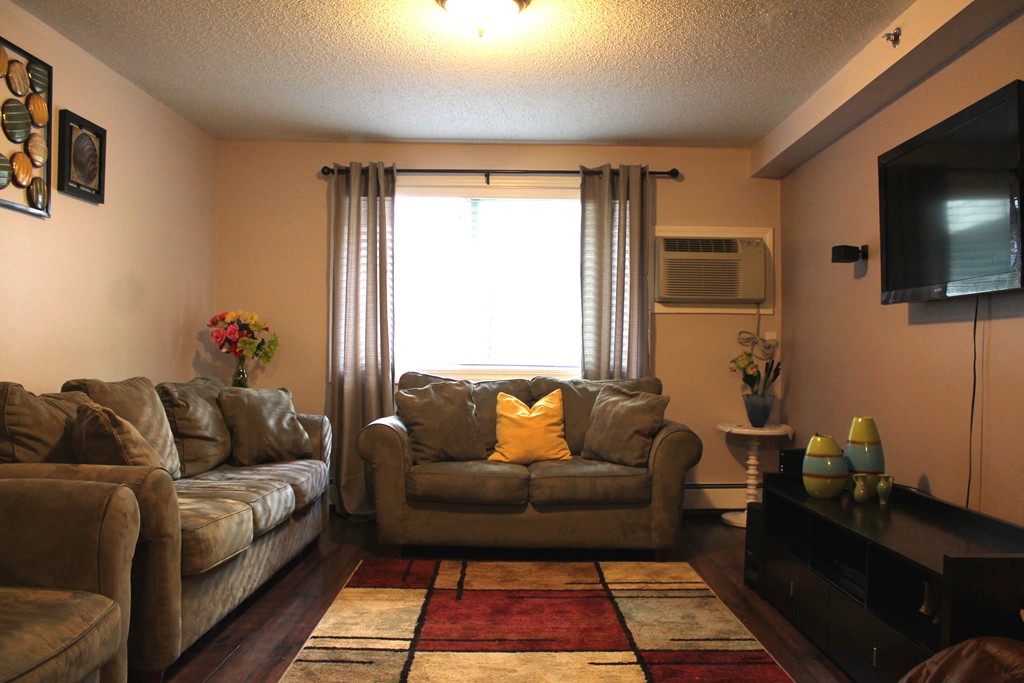 688 Boston Post Road East, Unit 200 Marlborough, MA 01752 - Photo 4 of 16 Gallery Image 4