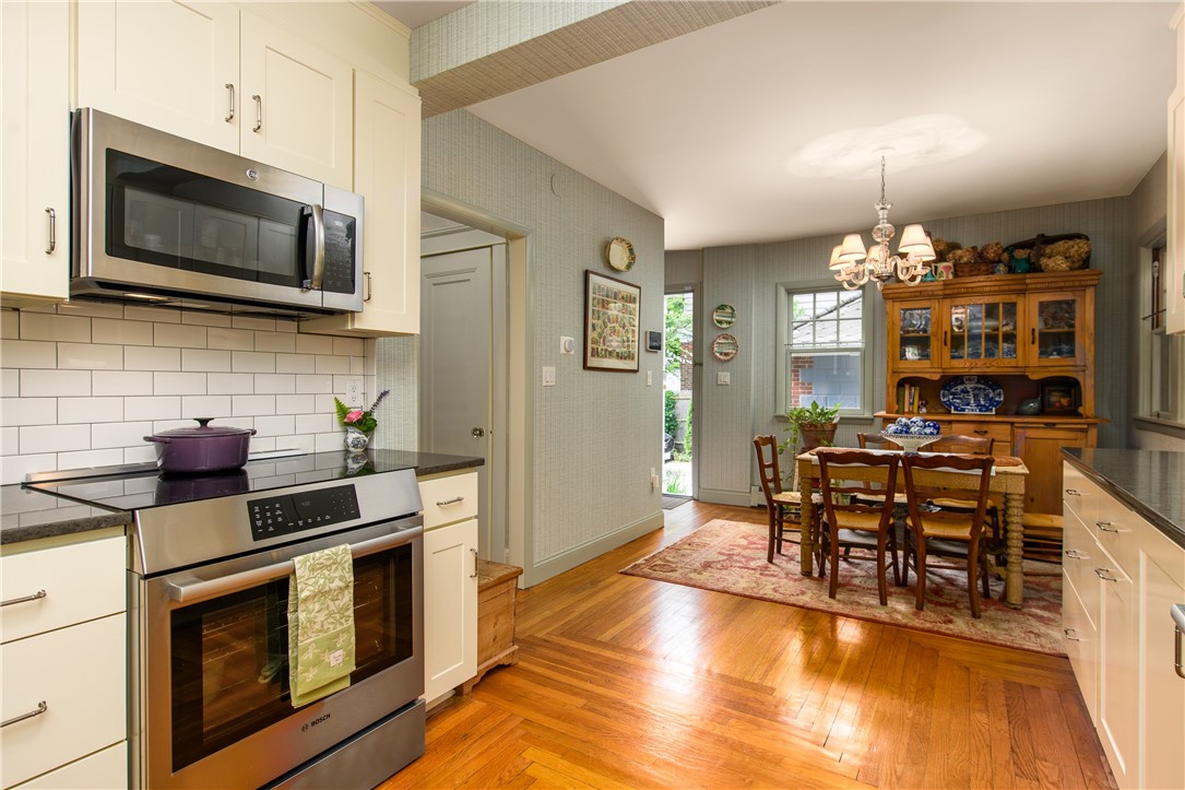 92 Ivy Street Providence, RI 02906 - Photo 13 of 50