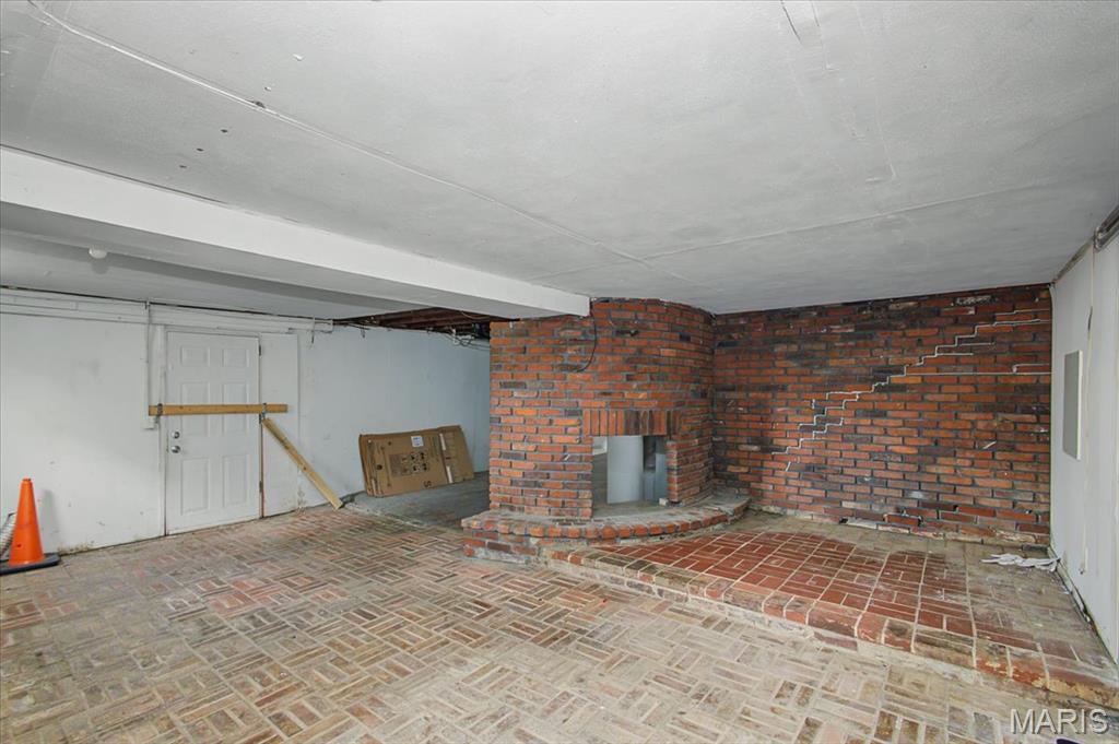 220 Ruggles Road Ferguson, MO 63135 - Photo 31 of 38 Gallery Image 31
