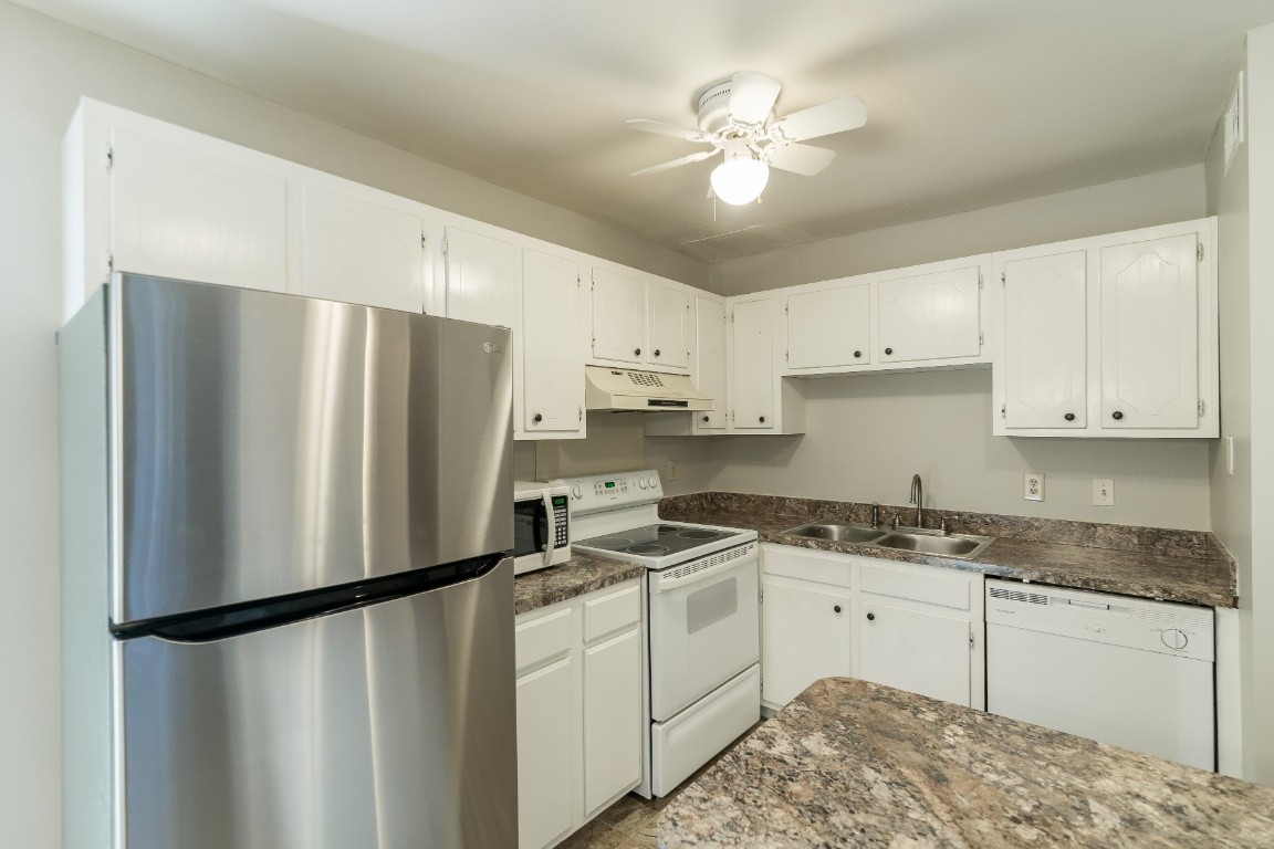 370 Wallace Road, Unit C5 Nashville, TN 37211 - Photo 1 of 28 Gallery Image 1