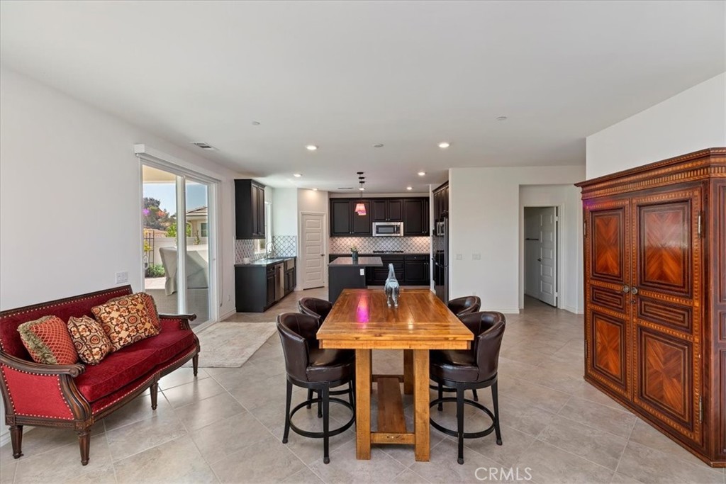 30573 Mulberry Court Temecula, CA 92591 - Photo 12 of 62 NEWLYPAINTED INTERIOR